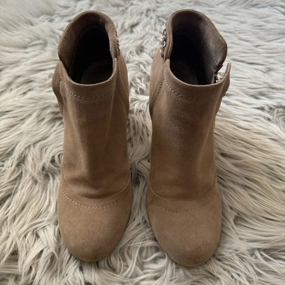 CHANEL Suede Chain Ankle Boots CC Logo Block Heel Booties Size 39